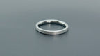 Órbita luz frosted stackable ring 2mm womens