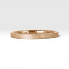 Órbita Luz 2mm rose gold stackable ring with frosted finish, luminous surface, handcrafted in Utah